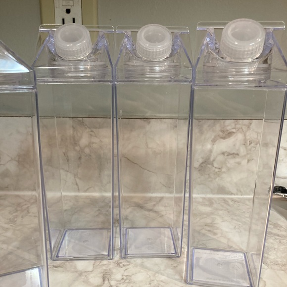 Milk Carton - Picture 7 of 11